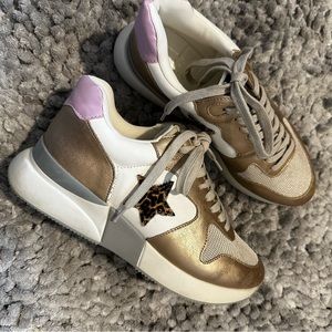 Shu shop women’s sneakers 8.5
